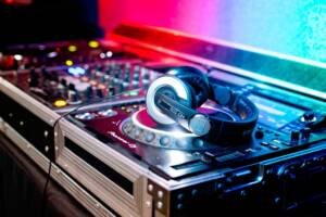 DJ4Life DJ School equipment